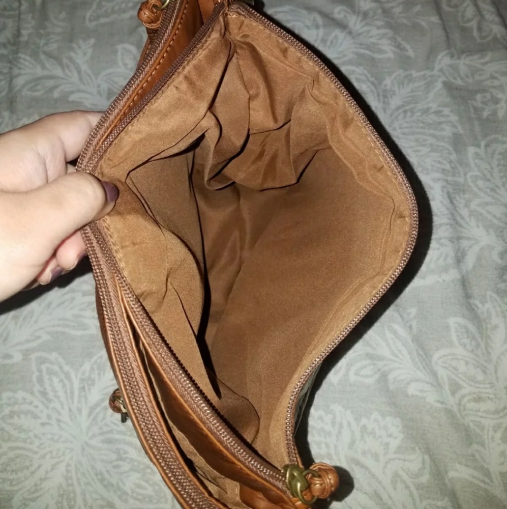 Purse - Picture 3 of 4